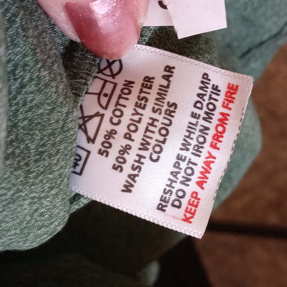 Men's Guinness T-shirt - Picture 5 of 5